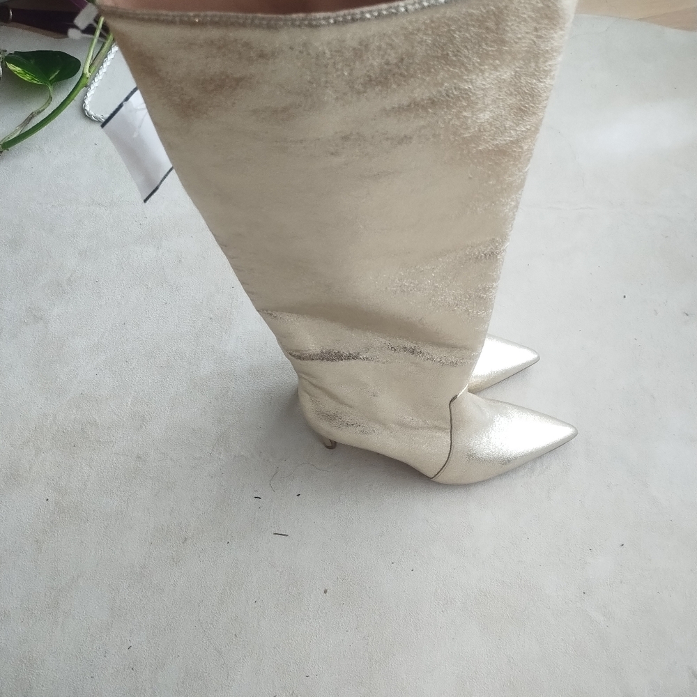 Elegant Express Gold Knee-High Boots 6.5 New - Picture 5 of 6